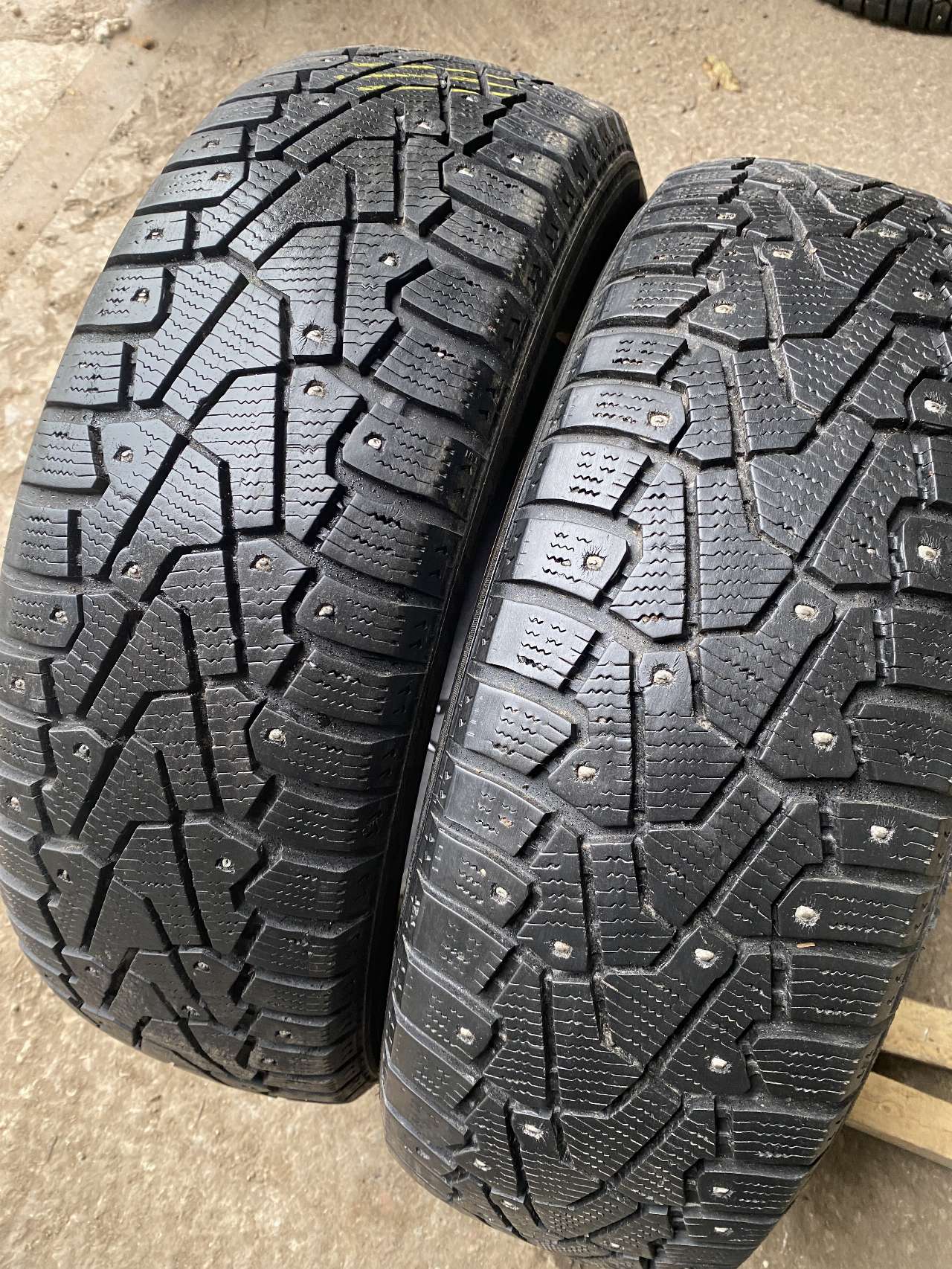 Pirelli ice zero 235 65 r18. Пирелли айс Зеро. Pirelli Ice Zero шип. Pirelli Ice Zero производитель. Дошиповка Пирелли айс Зеро.